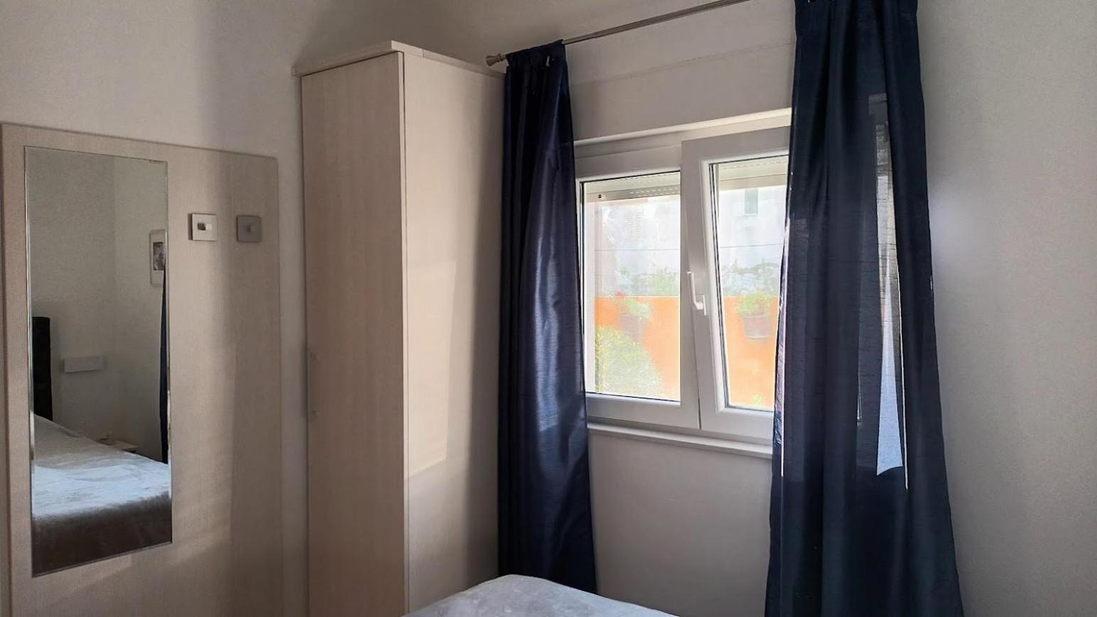 Apartman Sandra -Private Parking And Garden Zadar Exterior foto